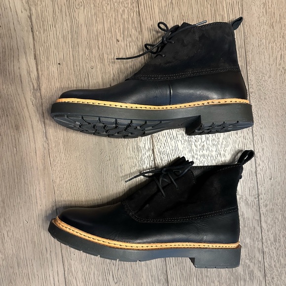 Clarks Black Trace Fawn Boots, size 9.5. New, never worn. - Picture 6 of 10